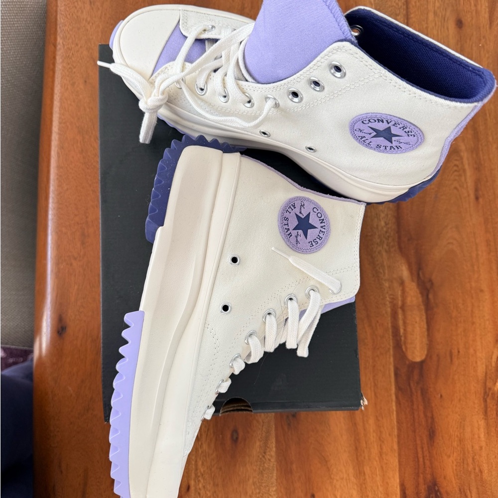 NEW Converse Run Star Hike Platform High-Tops in Cream and Lavender